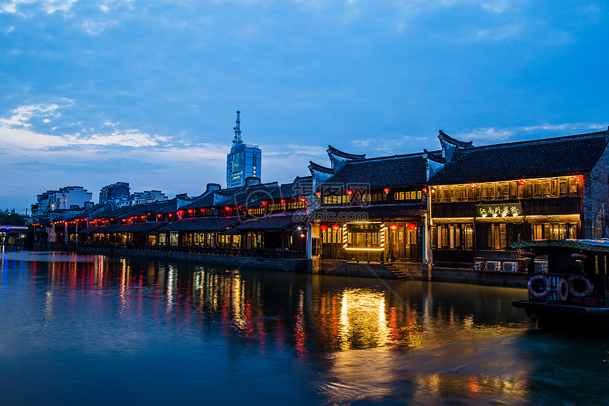 浙江嘉興歷史月河街夜景
